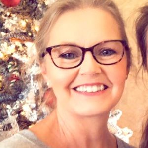 Meet your Posher, Lorna